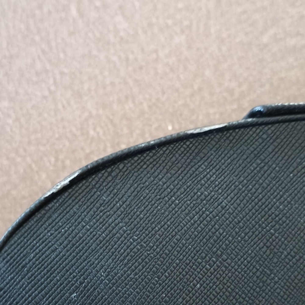 Prada Black Saffiano Eyewear Case With New Scratch-free Lens Cleaner Towelette - Picture 11 of 12